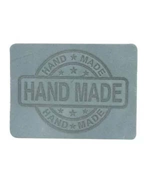 38 Термоаппликация из кожи Hand Made 7*5,25см, 100% кожа (55 светло-серый) арт. АРС-46851-1-АРС0001205999 38 Термоаппликация из кожи Hand Made 7*5,25см, 100% кожа (55 светло-серый) арт. АРС-46851-1-АРС0001205999