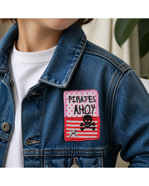 Термоаппликация HKM "Эмблема квадратная Pirates Ahoy" арт. ГЕЛ-2265-1-ГЕЛ0097307